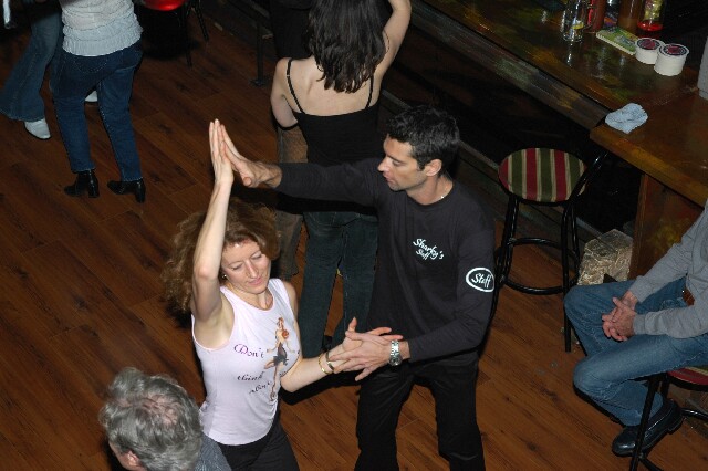 min 2005 11 06 sharkys 168